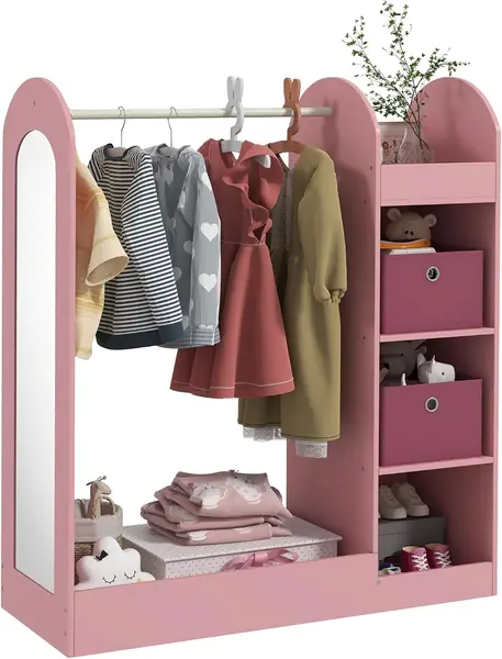 Kinderkleiderbügel mit Regalen, Boxen und Spiegel…